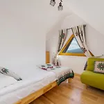 Orzel 33 Giewontview Two-story By Renters Prestige *